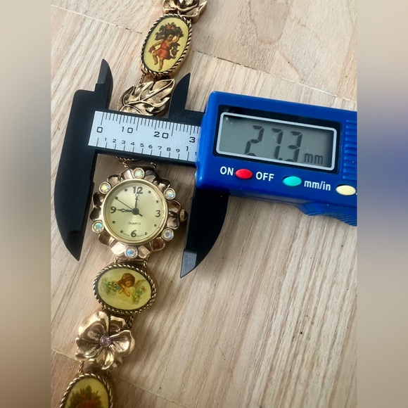 Rare Vintage gold tone Cherub Charm Bracelet Watch NEW BATTERY main image 5